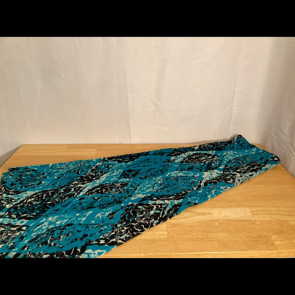 Skirt long size medium 212 collection